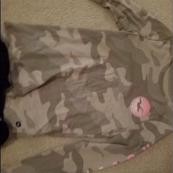 long sleeve shirt - Picture 1 of 1